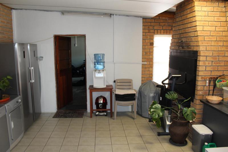 4 Bedroom Property for Sale in Vasco Estate Western Cape